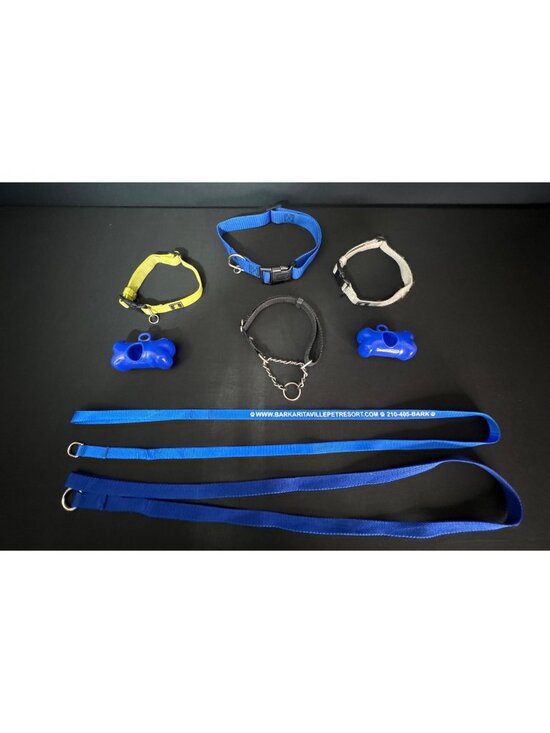 Top Paw Other - Top Paw Dog Training & Walking Set - 4 Collars 2 Leashes 2 Waste Bag Dispensers